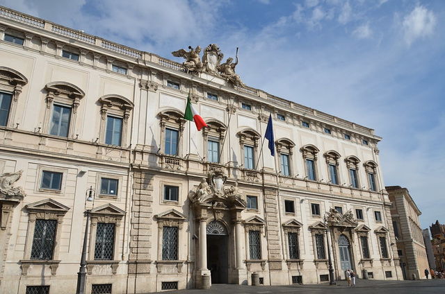 Corte Costituzionale: patrocinio a spese dello Stato per tutte le vittime di reati sessuali a prescindere dal reddito