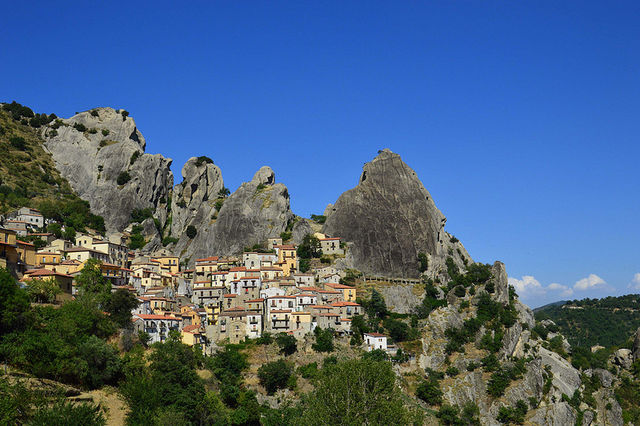 La sfida per valorizzare i sei borghi lucani tra i più belli d'Italia