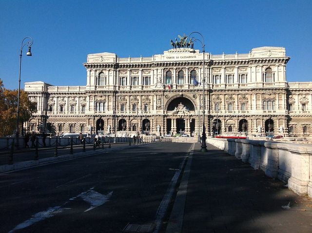 Cura Di Bella: la multiterapia non può essere posta a carico del Servizio Sanitario Nazionale 